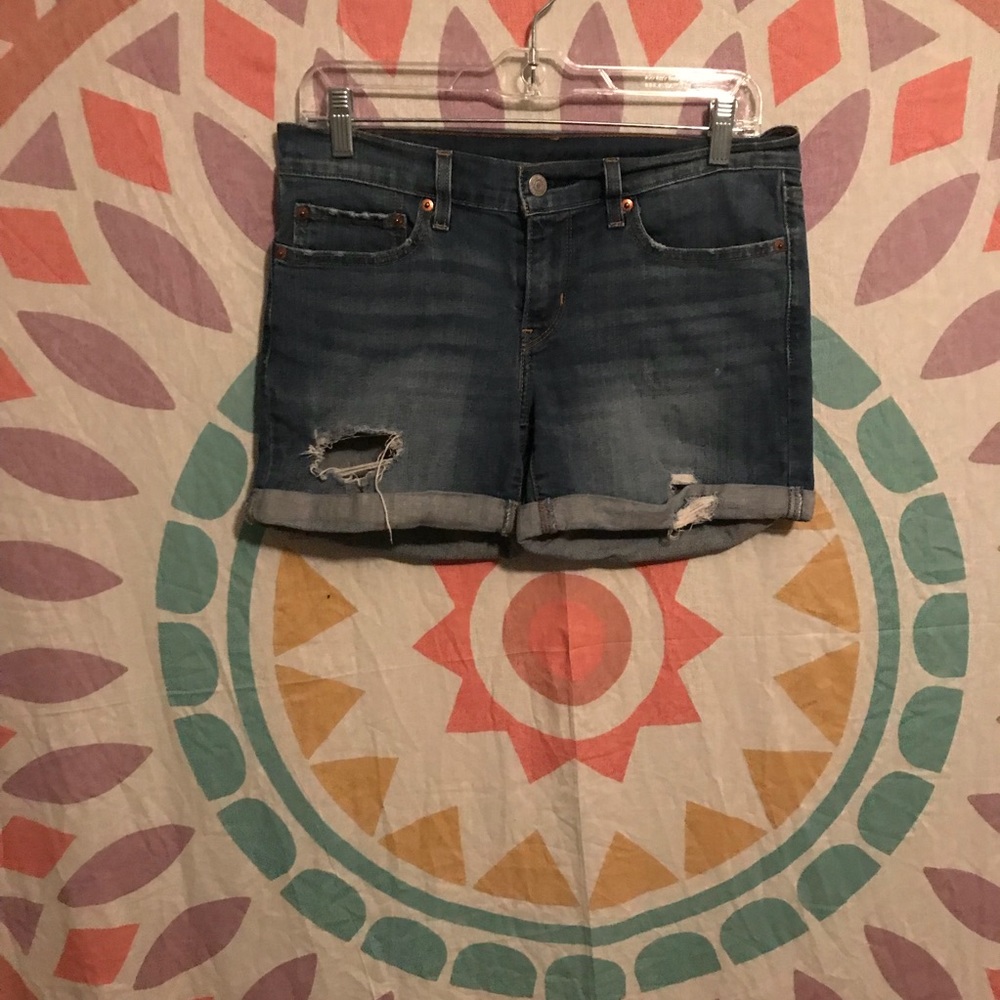 Levi shorts